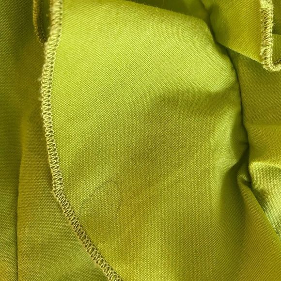 Bebe lime citrus green blouse button up top with belt and ruffles women’s size M - Picture 10 of 12